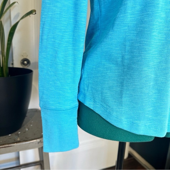 NWT GAP Essential Rib Turtleneck T-Shirt blue SMALL - Picture 4 of 12